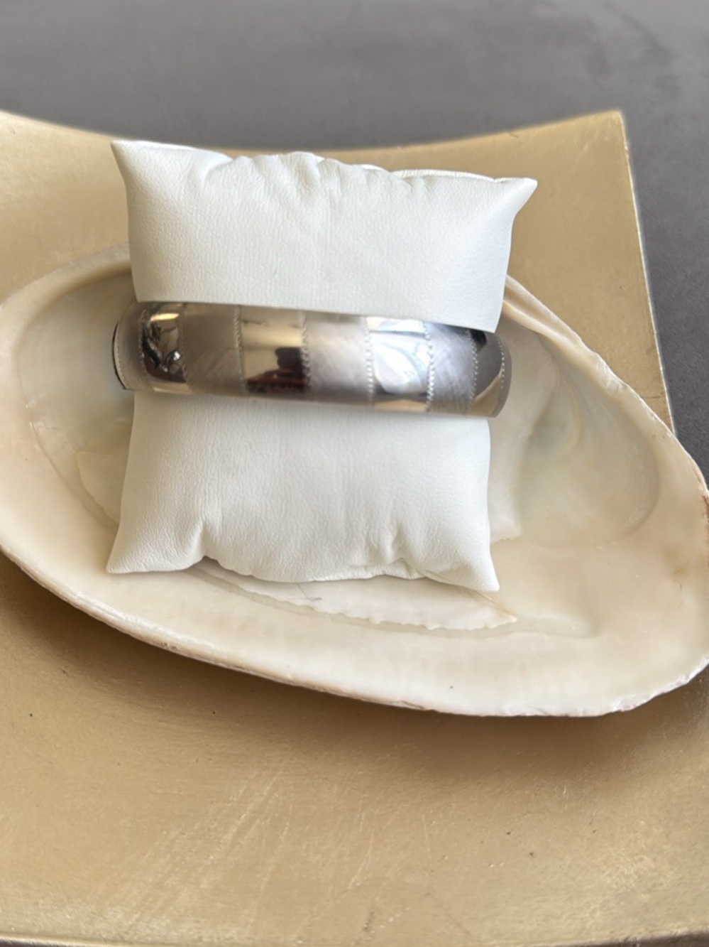 Vintage 80s Polished Sterling Silver Women's Bangle Bracelet Unique EUC